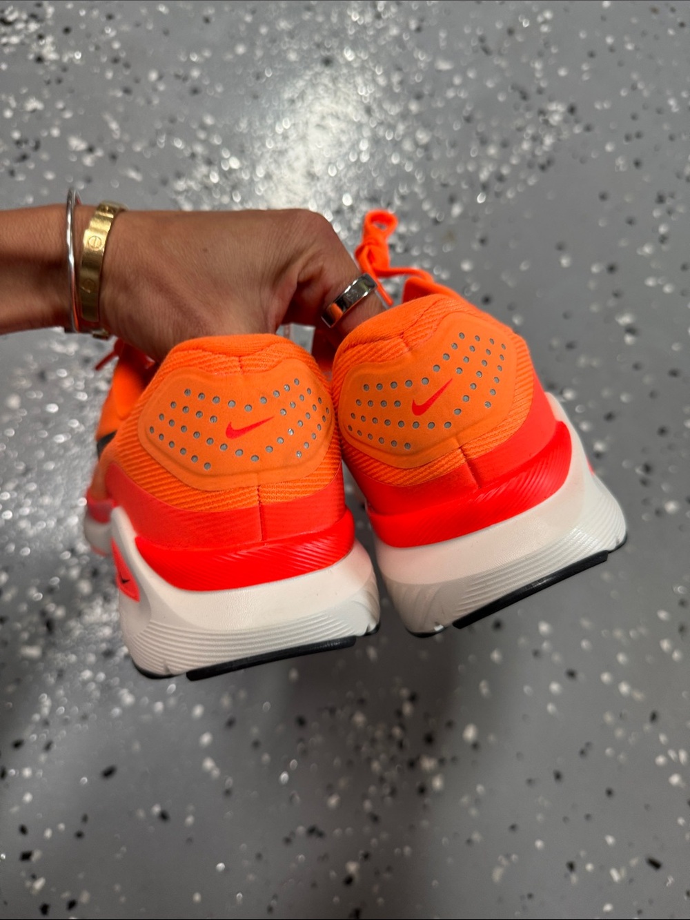 NEW! Nike Structure 26 Running Shoes Total Orange - Picture 4 of 6